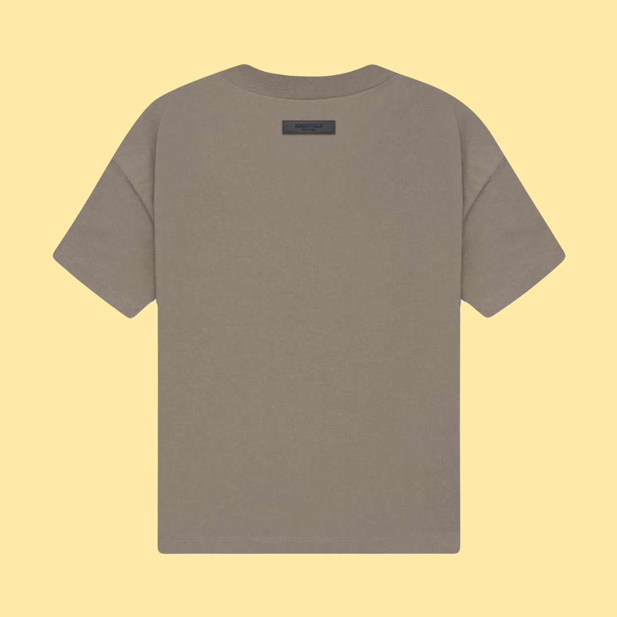 Essentials SS22 T-shirt - Desert Taupe