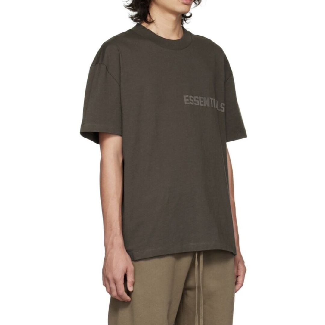 Essentials FW22 T-shirt - Off Black