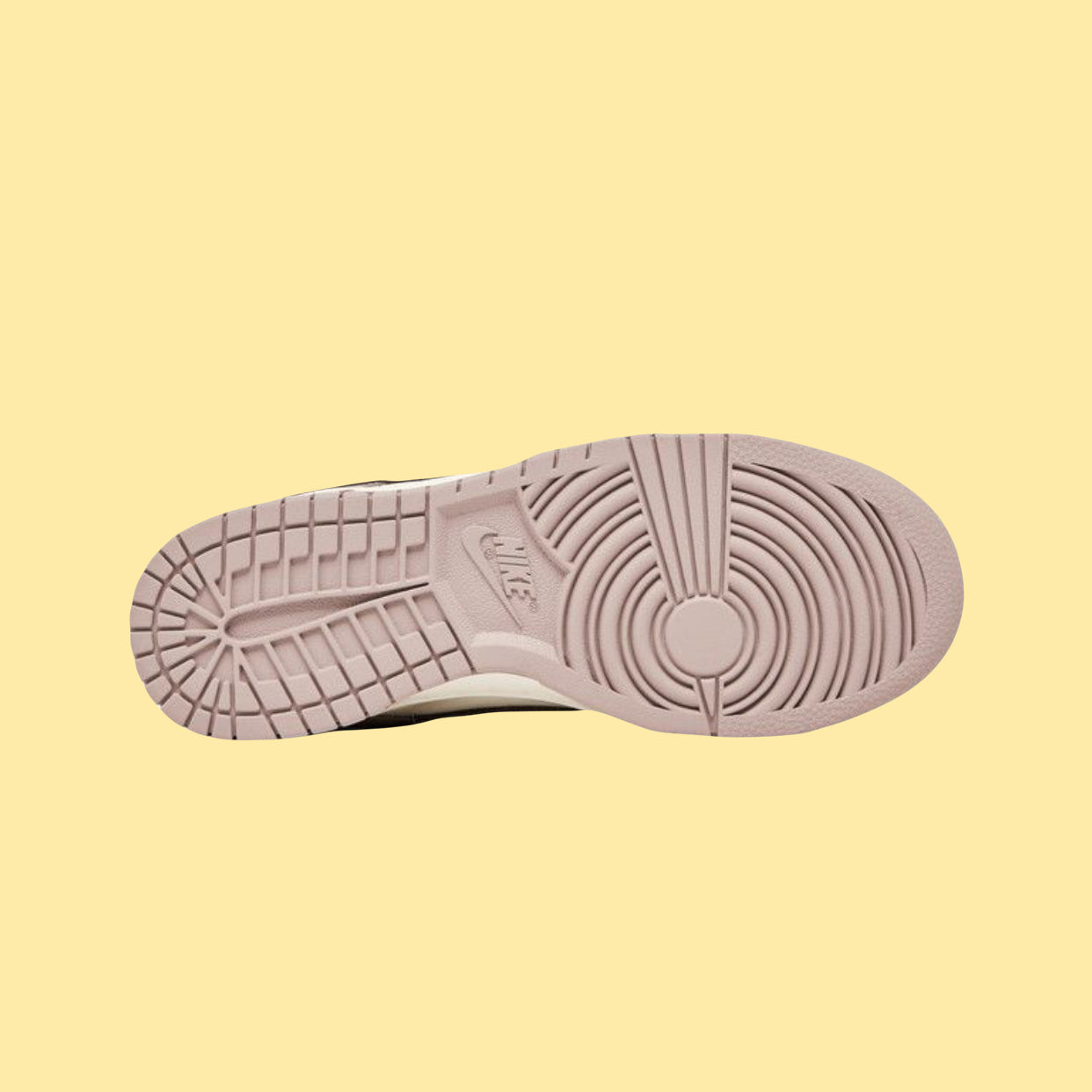 Nike Dunk Low (W) - Diffused Taupe